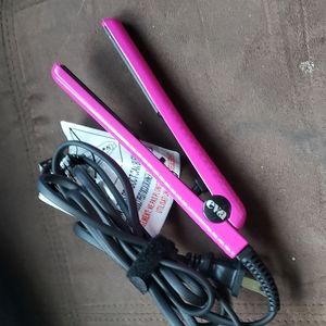 Eva NYC Ceramic Styling Iron